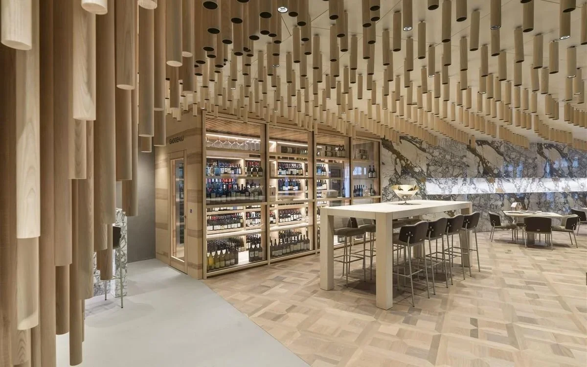 LEIGHANNE_EARLEY_ZURICH_RESTAURANT (3).webp