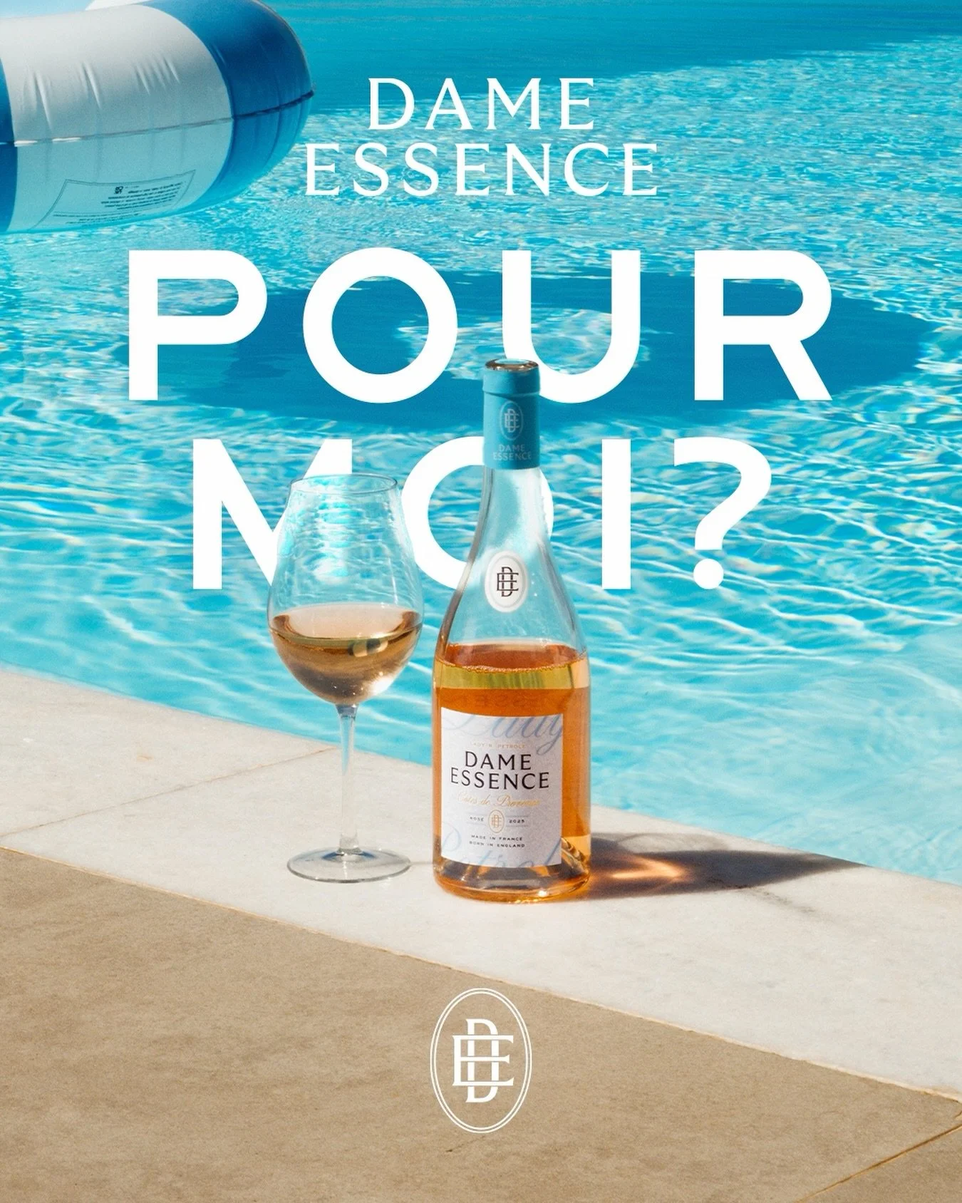 Go on then&hellip; just a splash. 💦 🩵 #dameessence #ros&eacute;