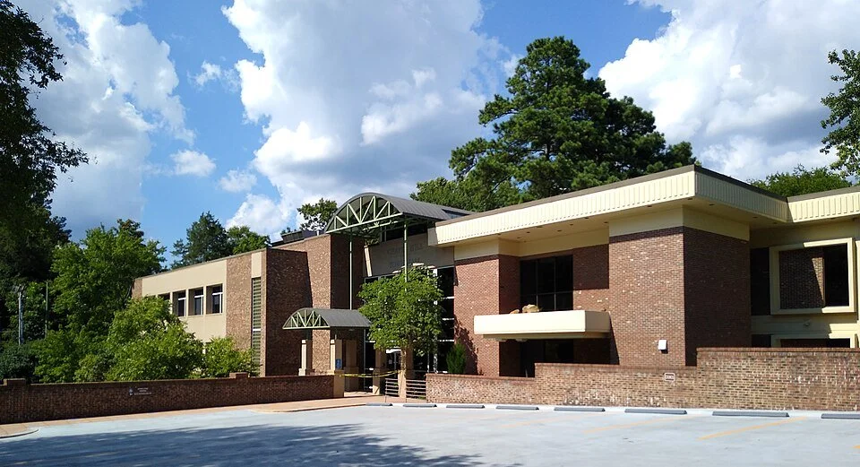 Chapel_Hill_Town_Hall_2020.jpg