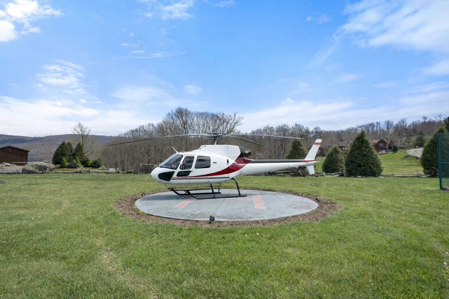 53-web-or-mls-Helicopter.png