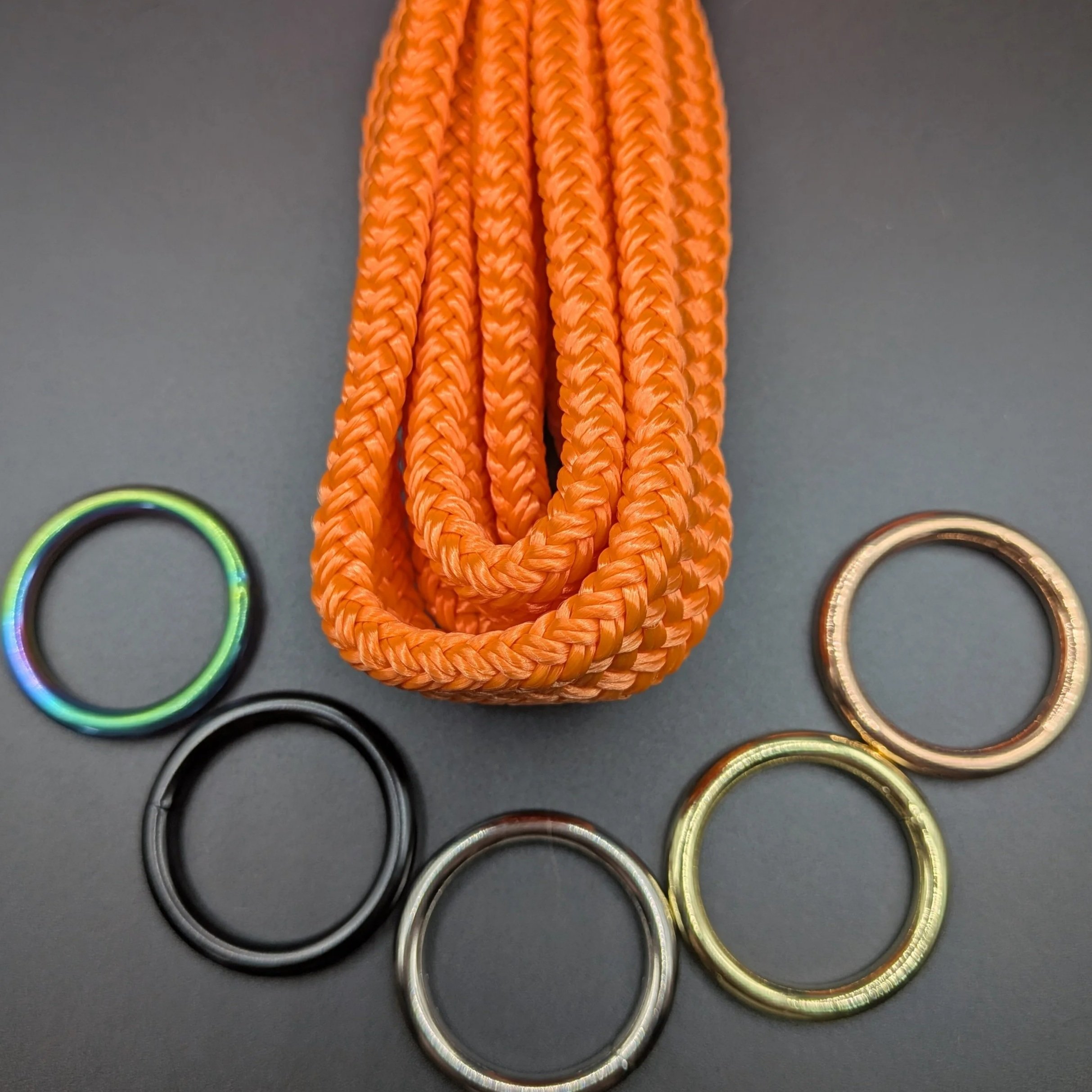 Orange *
