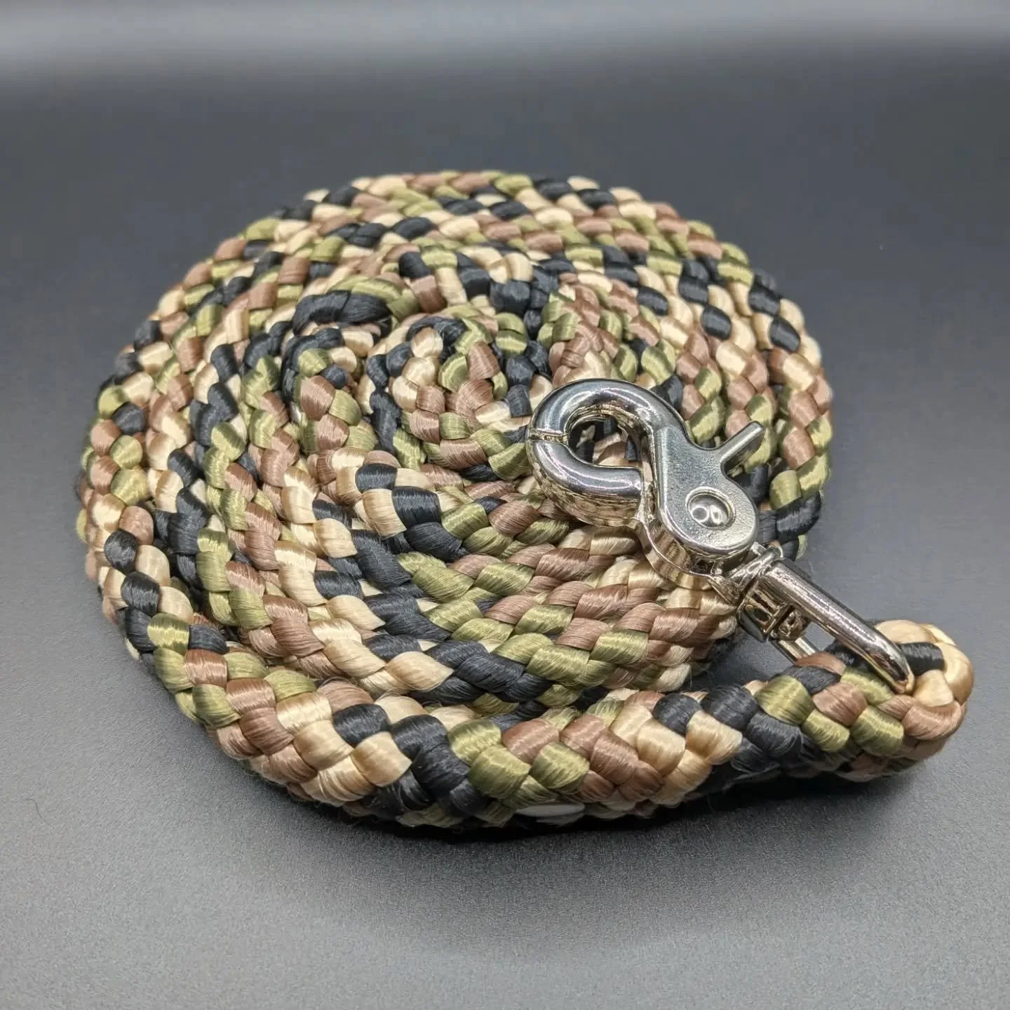 Camo anyone? 🌲🌳🪾

5ft Clip style with Silver finishes.
Color: Camouflage