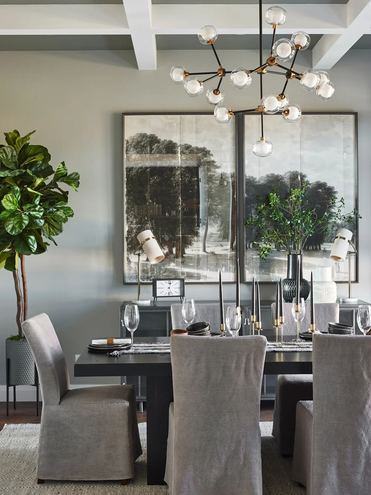 Another project we&rsquo;re especially grateful for this month...
This model home with Thomasfield Homes is one we&rsquo;re incredibly proud of.

Designed with warmth, intention, and everyday living in mind, every finish and furnishing was selected t