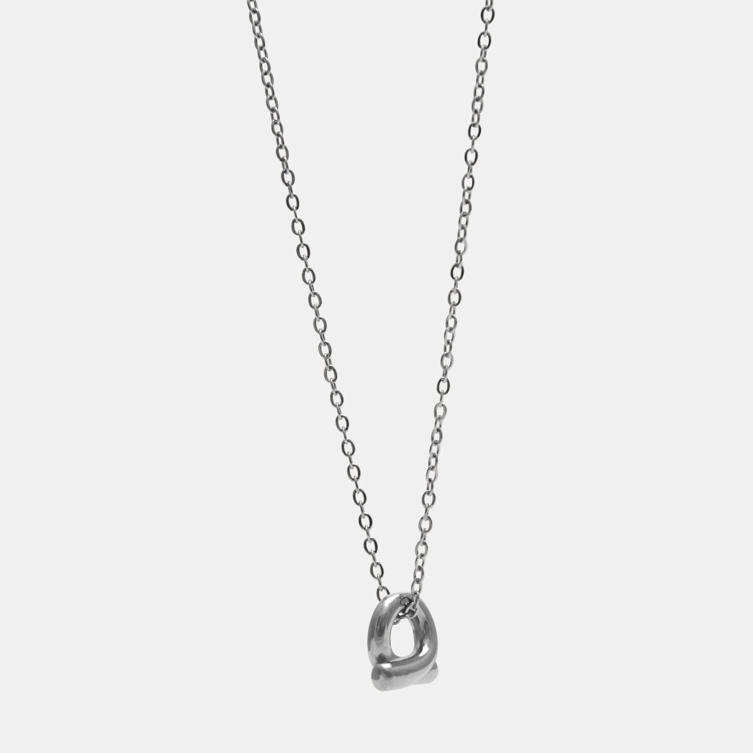 WRAP PENDANT NECKLACE ON CABLE CHAIN