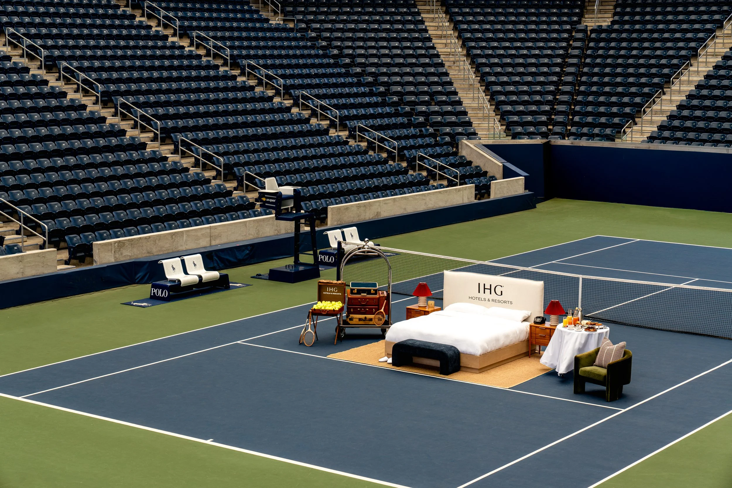 IHG Bed On The Baseline