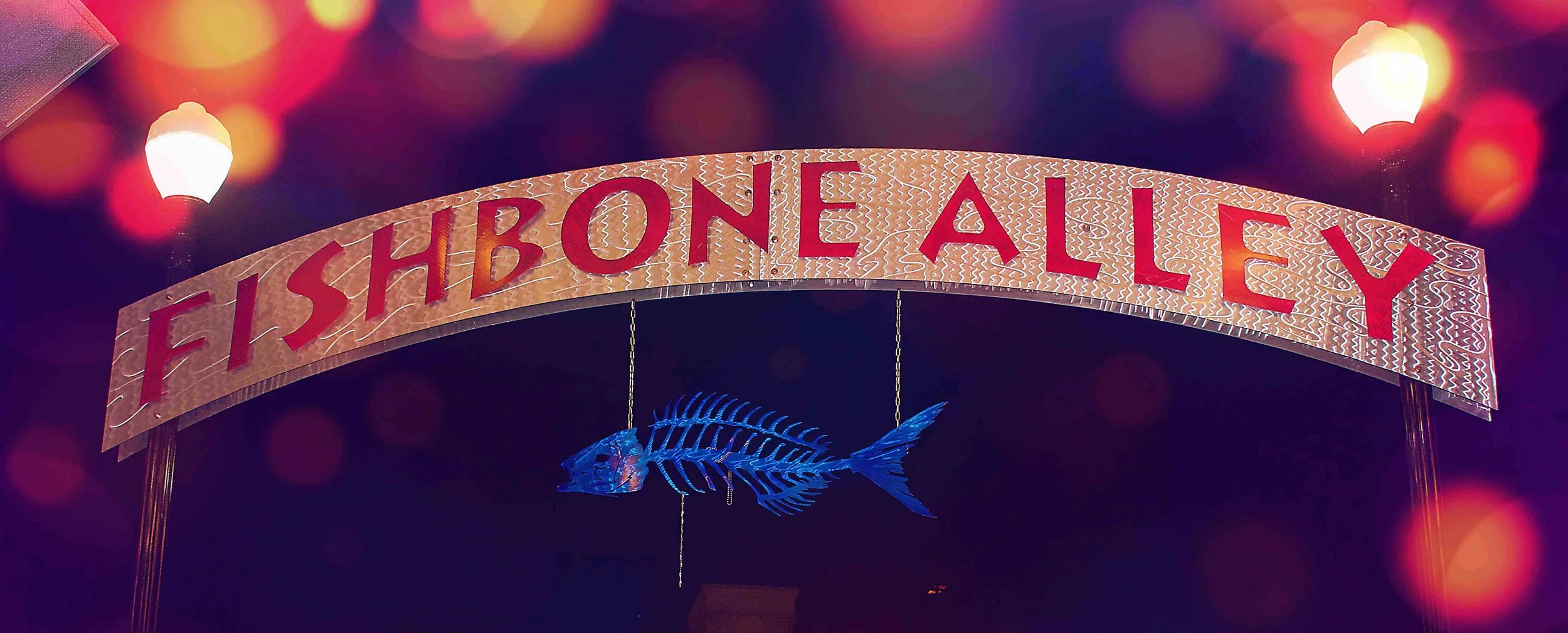 Discover Fishbone Alley: Gulfport's Vibrant Art Hub