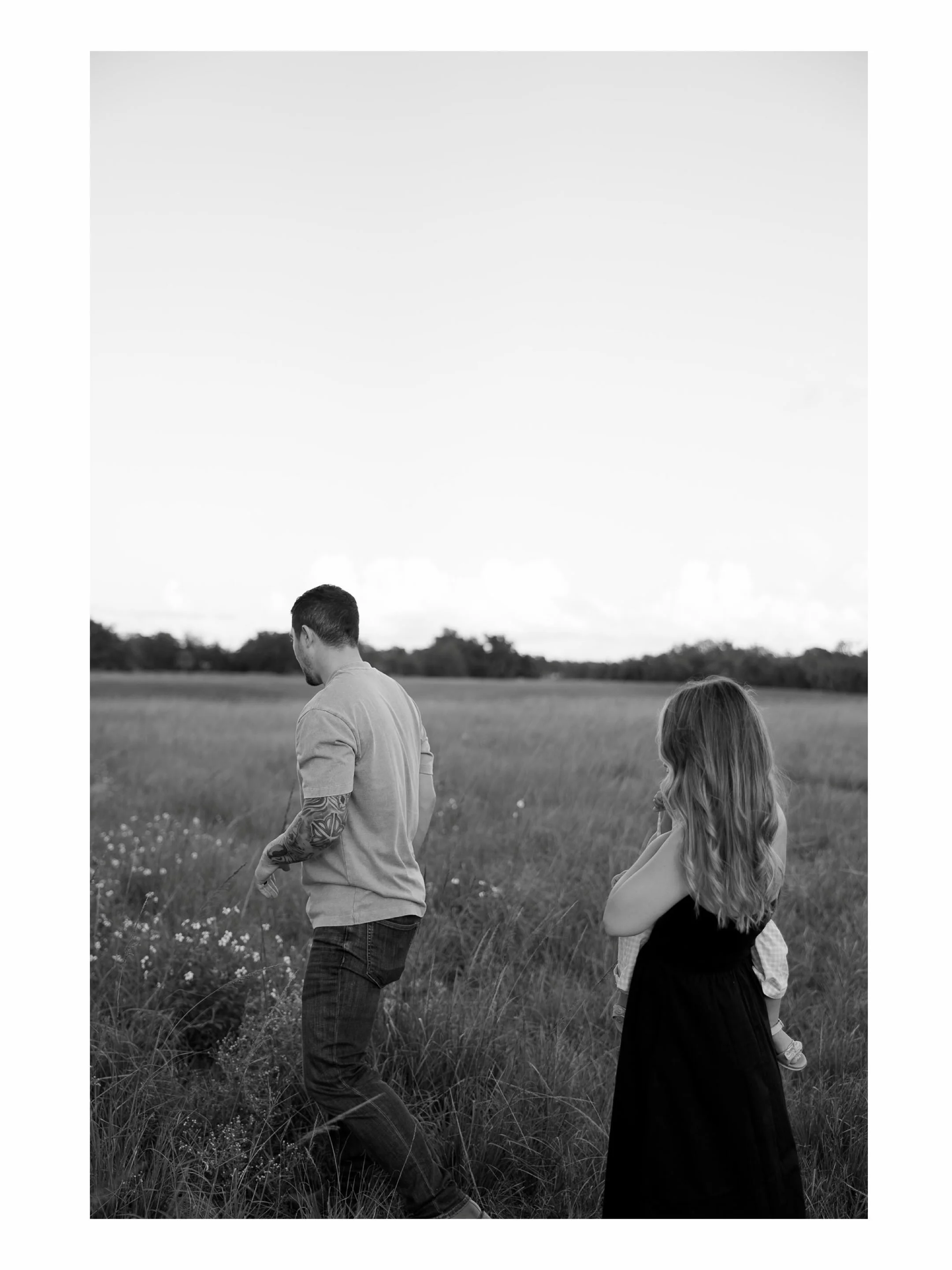 Fall is for families🫶🏼

#tampafamilyphotographer #stpetefamilyphotographer #sarasotafamilyphotographer #tampamaternityphotographer #tampanewbornphotographer