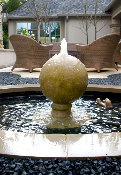 Right: Close up of finial fountain.
