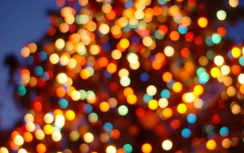 3 EASY STEPS TO INSTALL CHRISTMAS LIGHTS