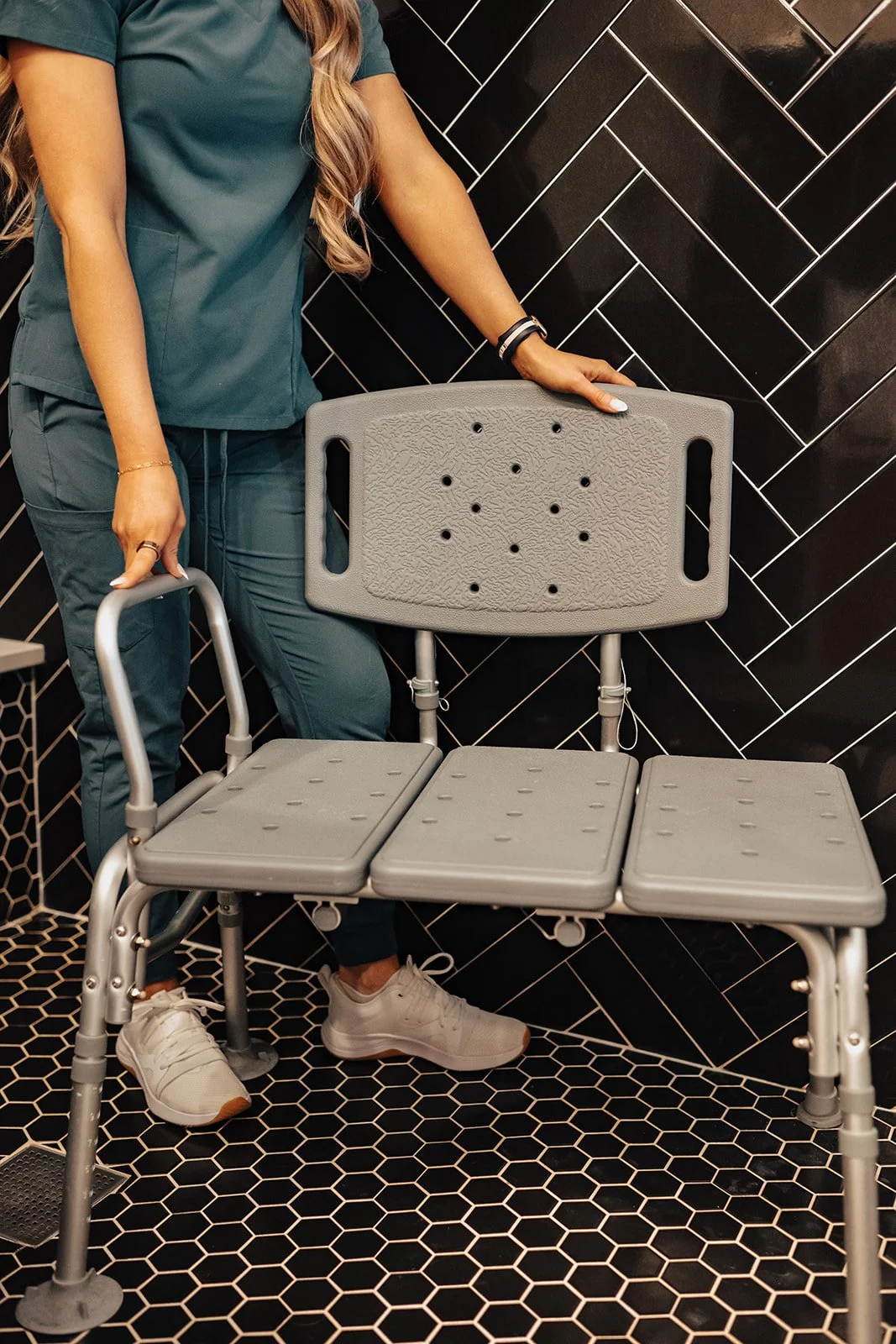 Signs an Older Adult May Benefit From Occupational Therapy