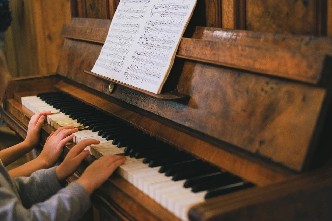A Schmaltzy Victorian Ballad Taught Me Generous, Inclusive Theology