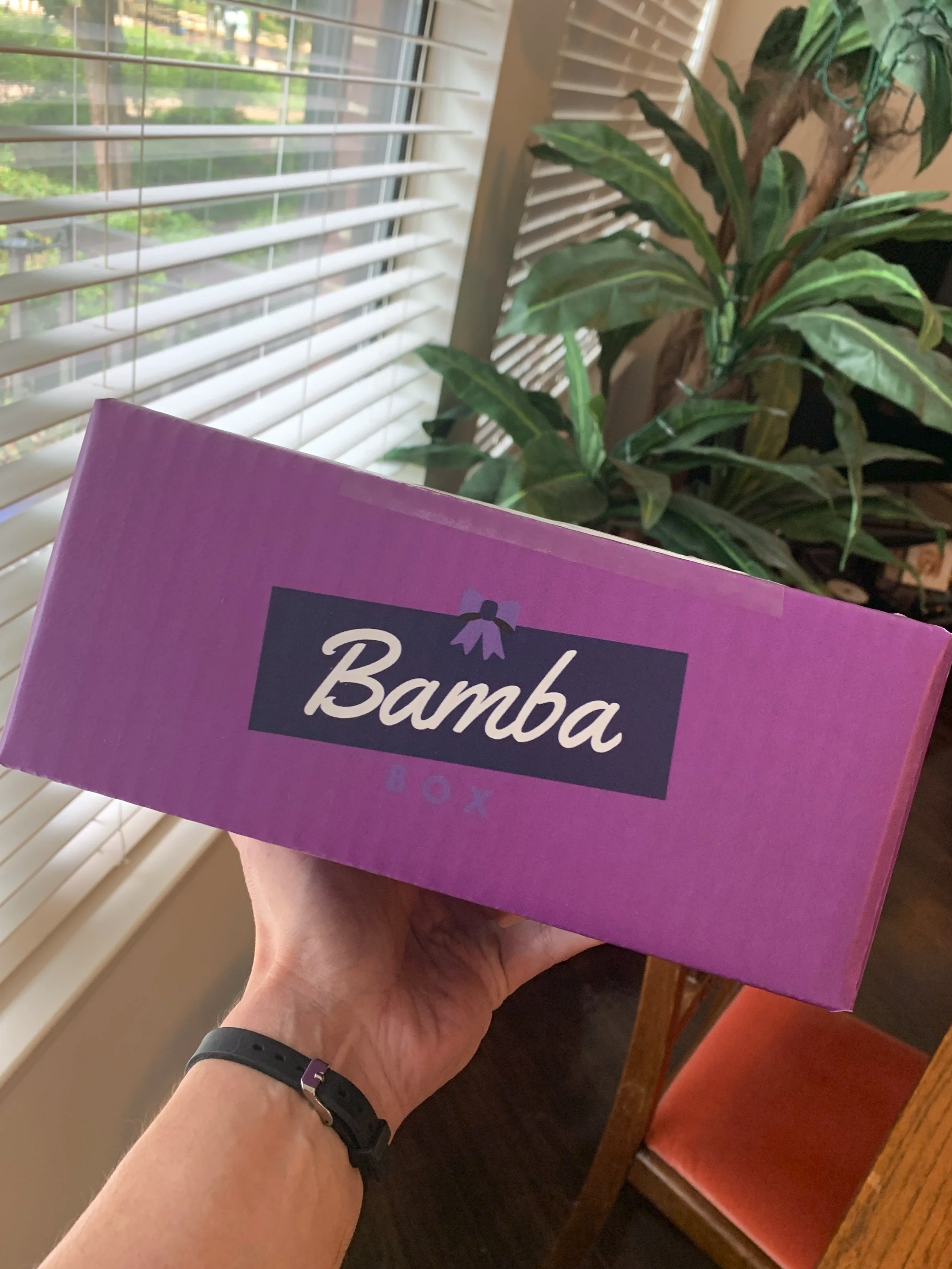Bamba-Box-care-packages