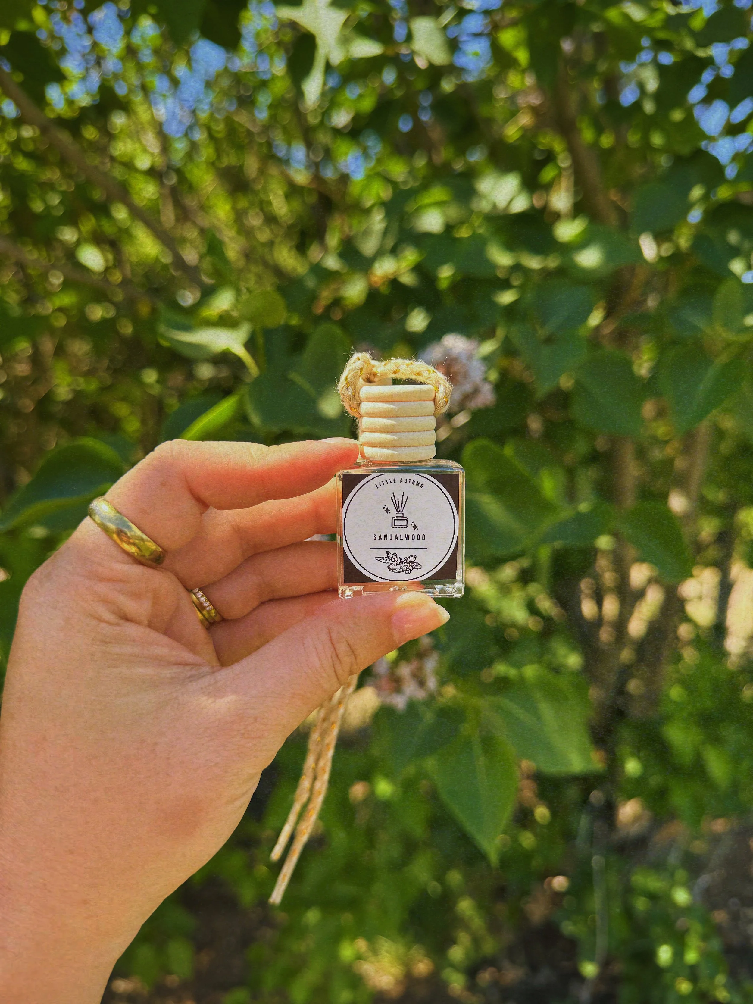 Sandalwood car diffuser