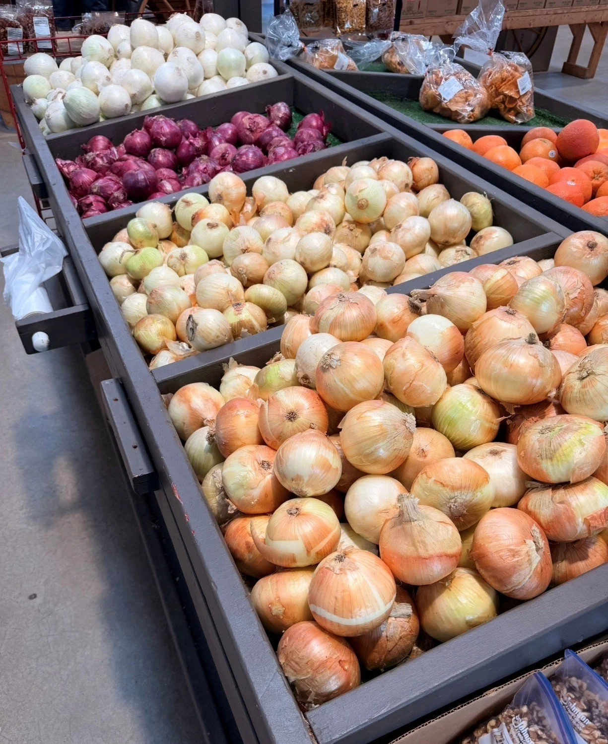 Yellow, White, and Red Onions: Why it Matters Which One You Use