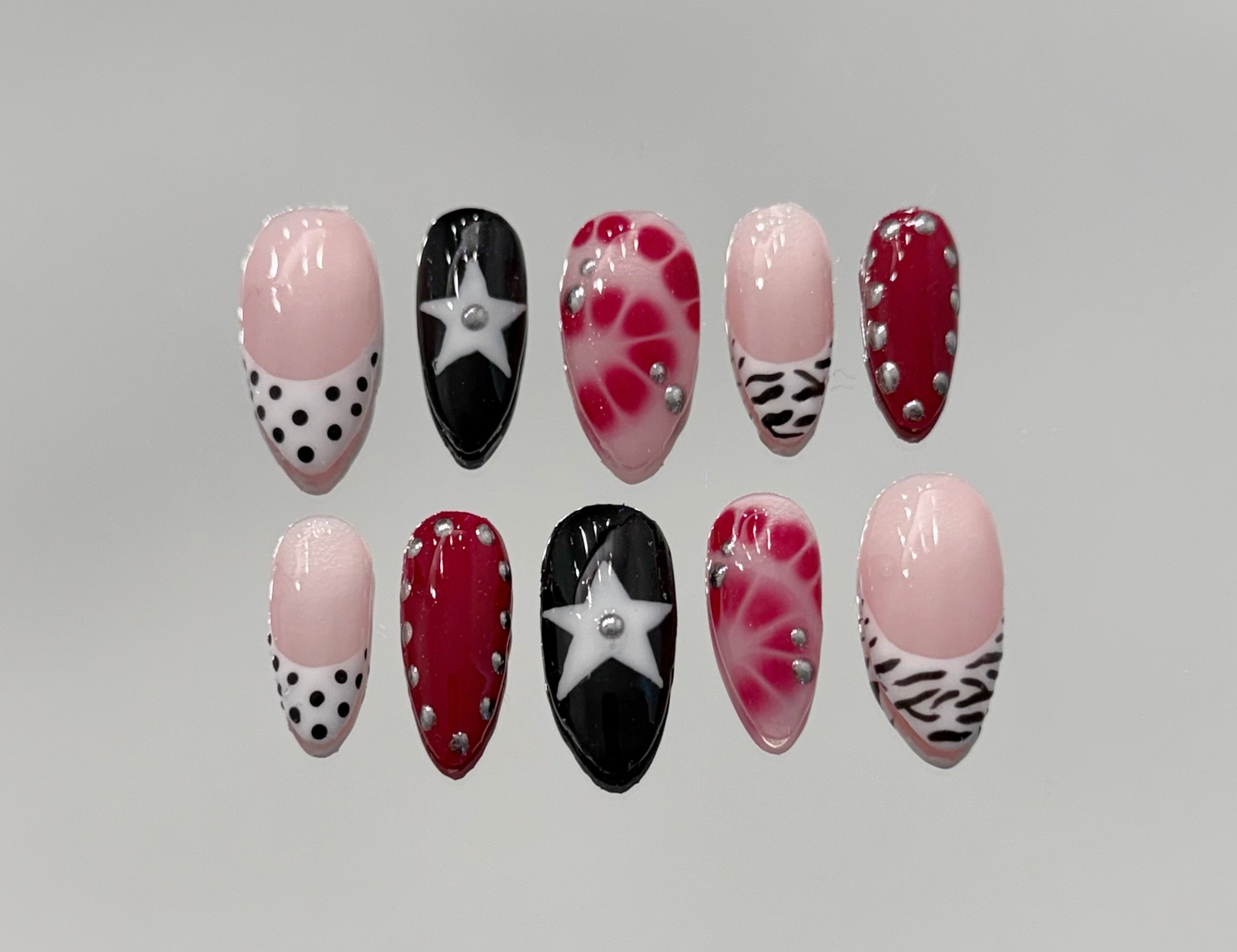 Red and Black Star Press on Nails