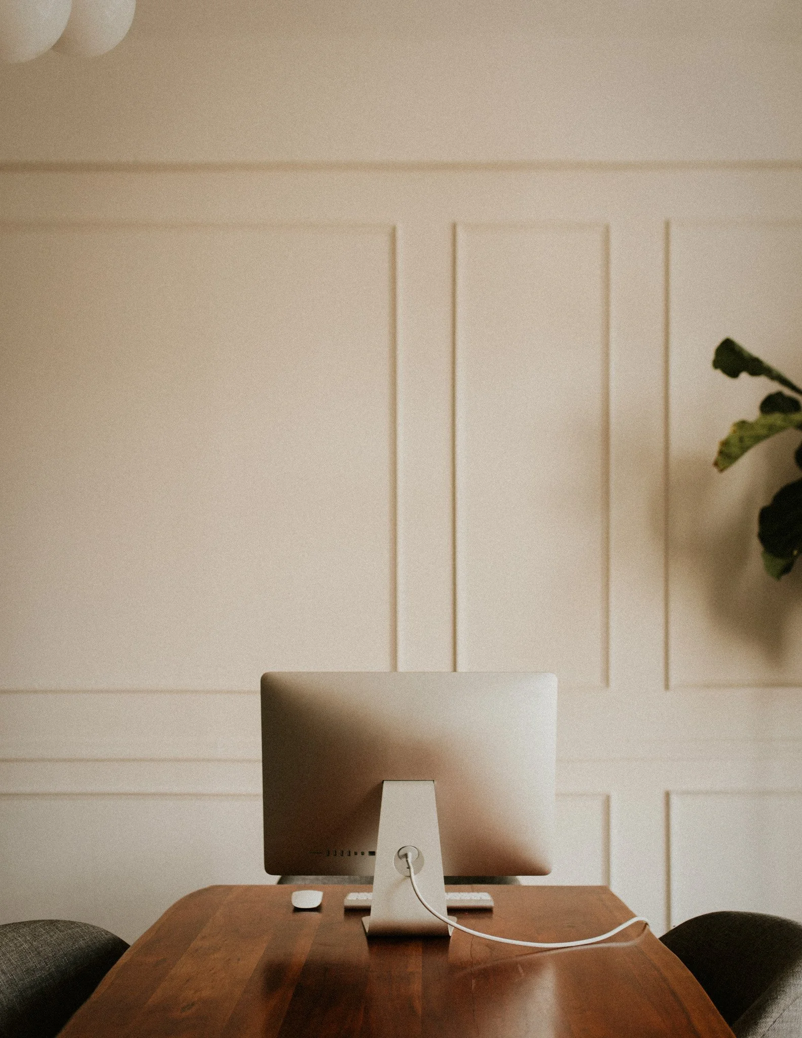 beautiful-modern-boardroom-2023-11-27-05-22-27-utc (1)-2.jpg