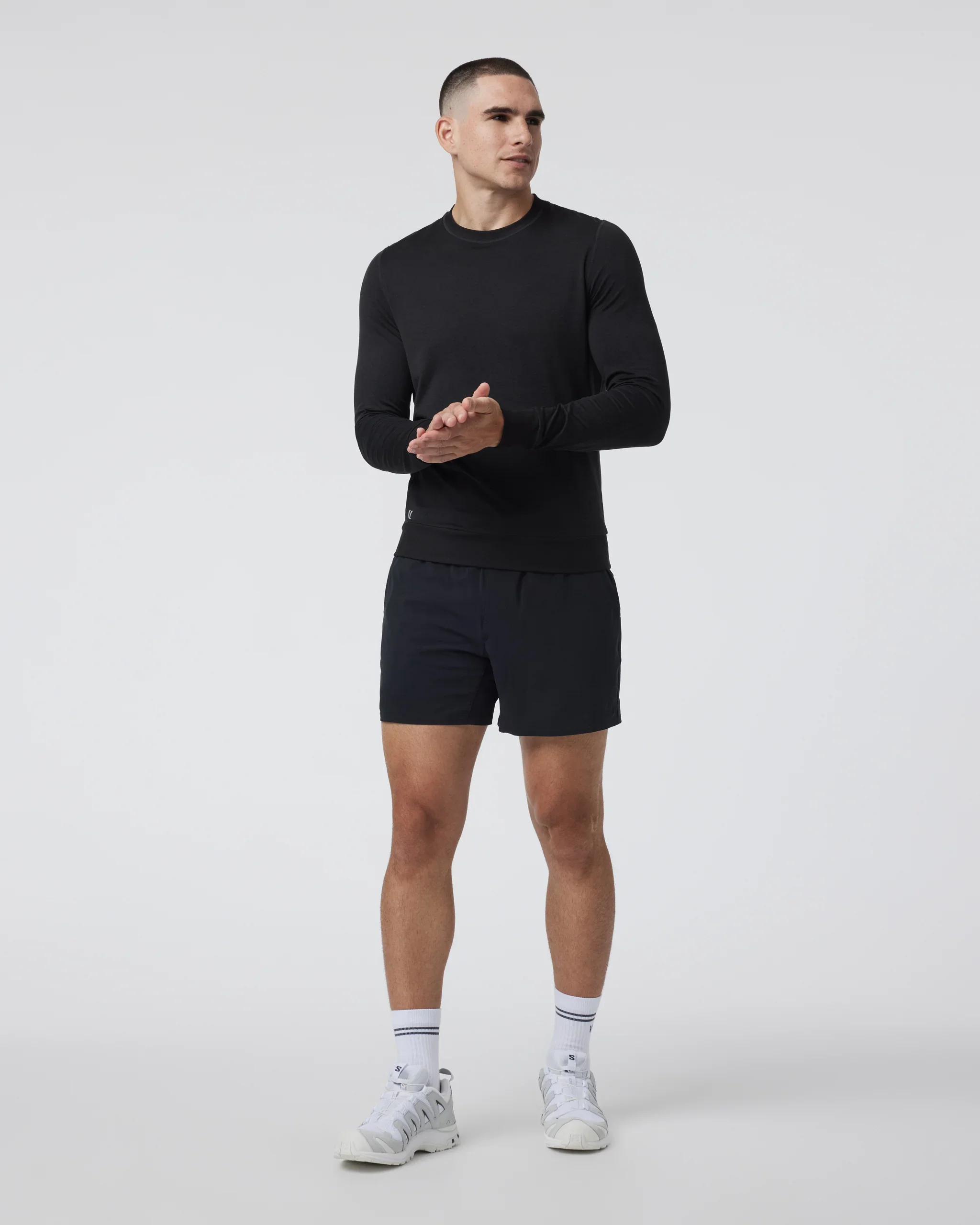V224HBK_FA24_M_ECOMM_fleece_FULL_9.webp