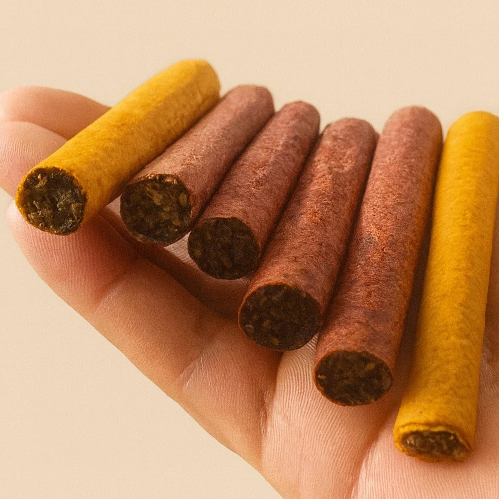 Peelz fruit wraps held in hand