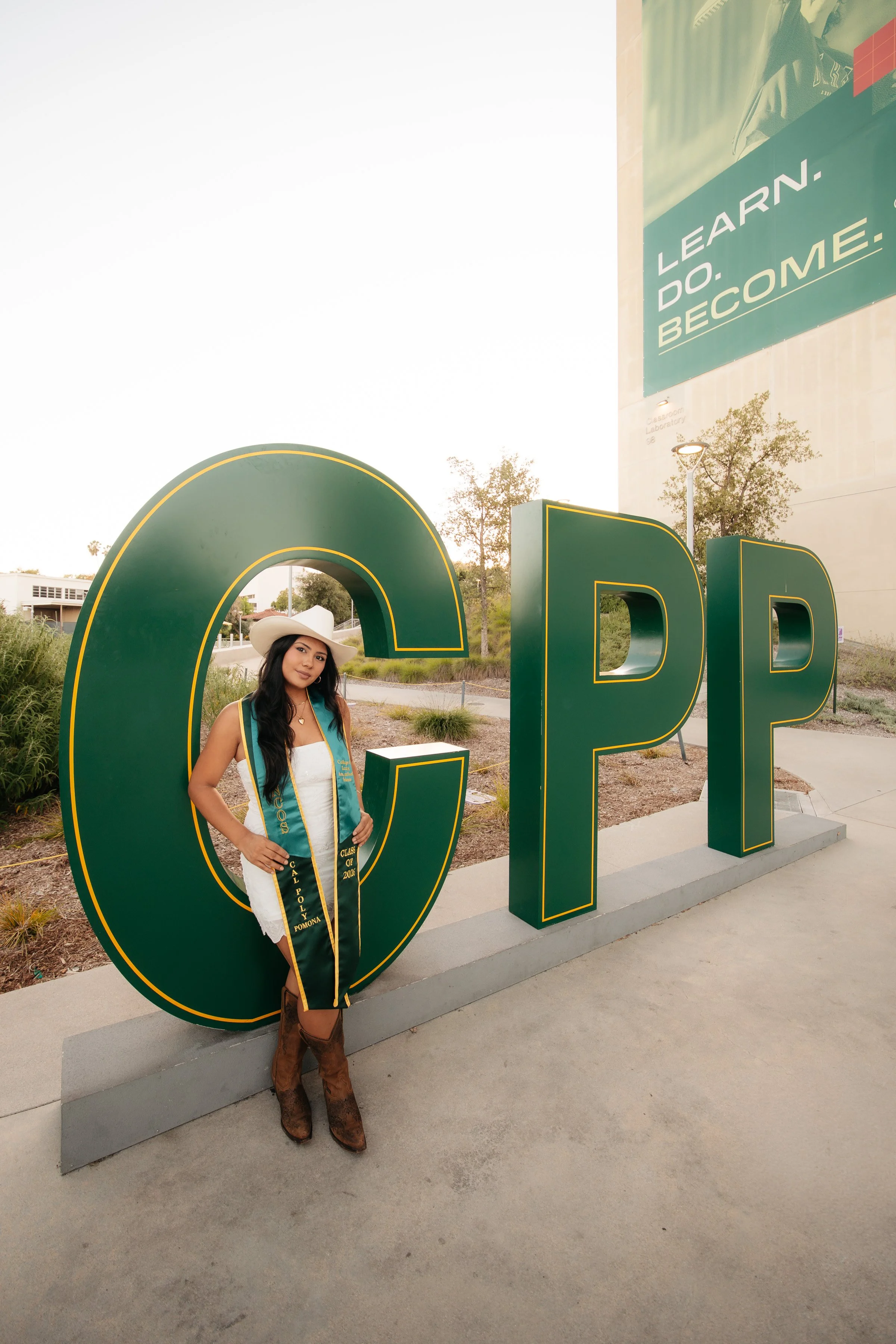 MadisonGrad-9.jpg