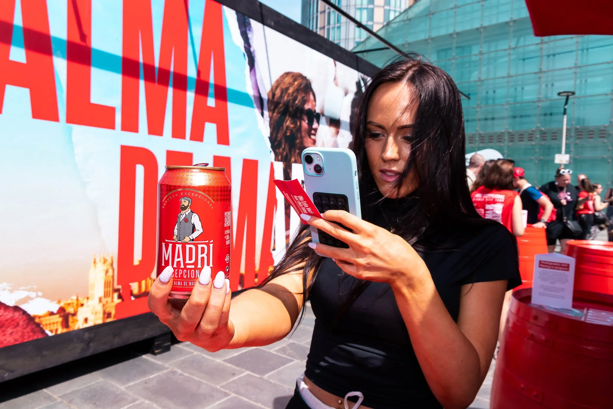 MAD_SM03_LO-4.webp