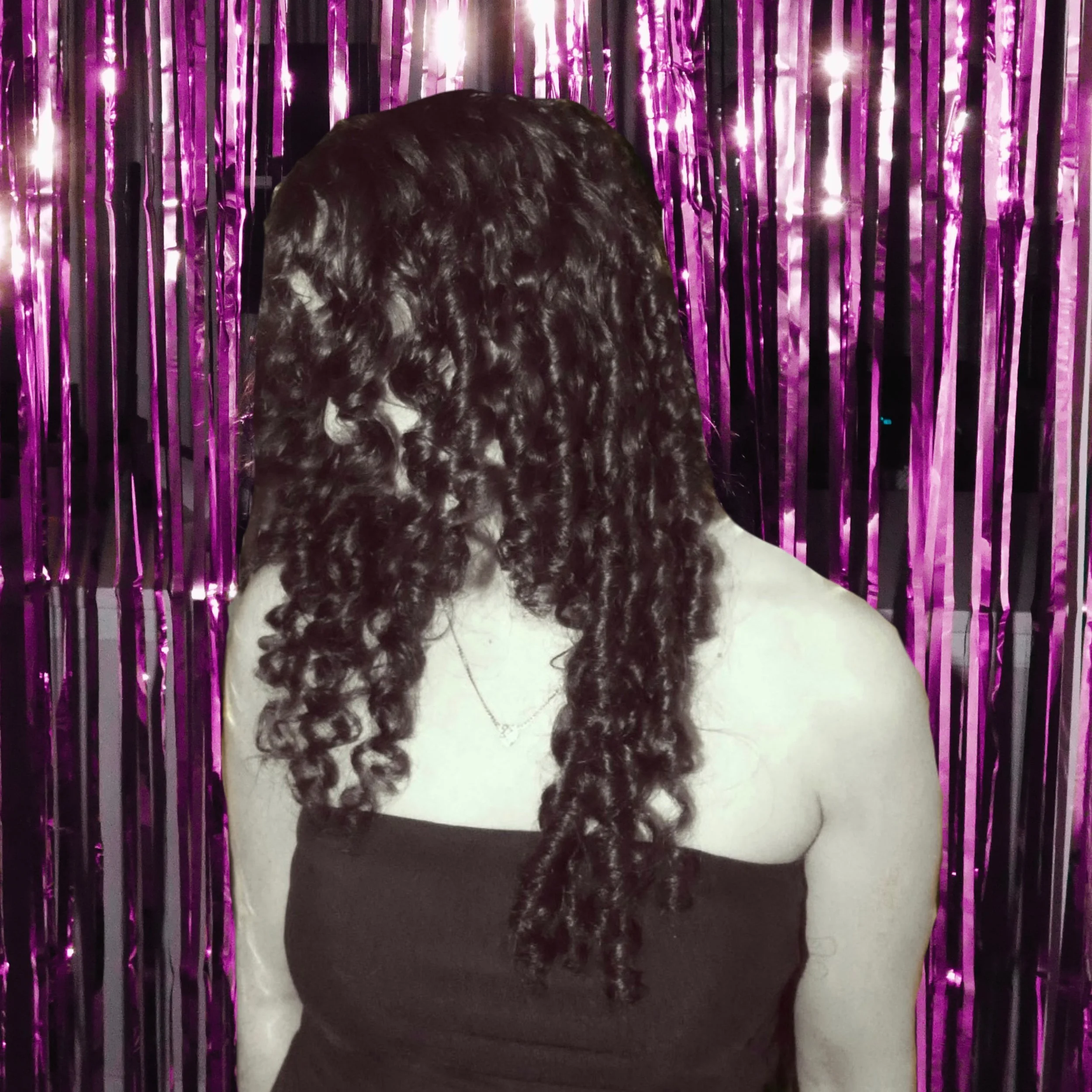 Libby Ember - News At The Party Single Artwork.