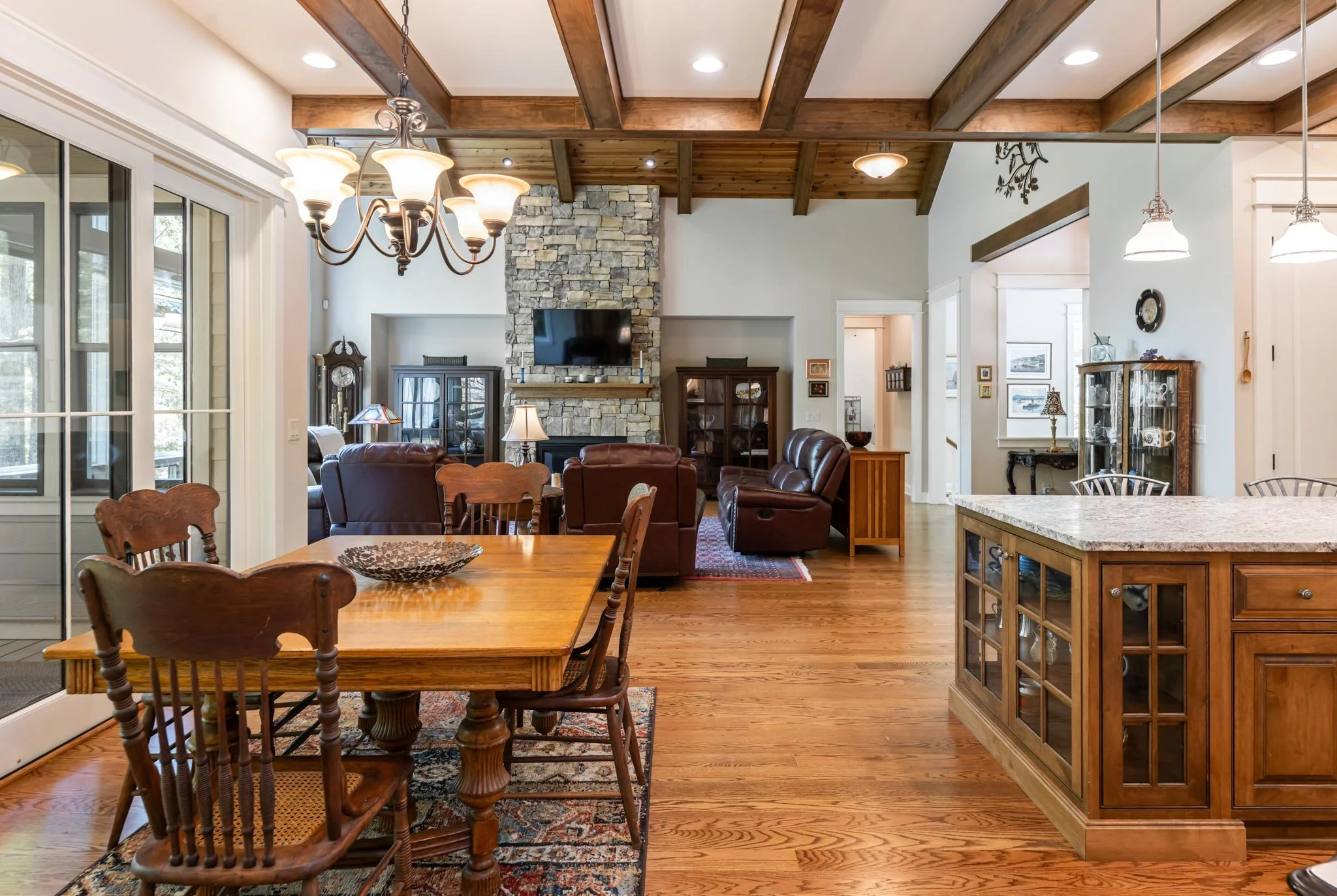 Grand Highlands Bearwallow_AshtonPeters_Real Estate_587-Autumn-Sky-MLS-14_sm.jpg