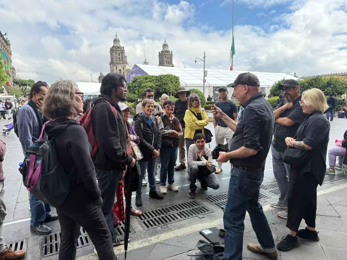 sketching-workshop-guide-zocalo-mexico-city.jpg