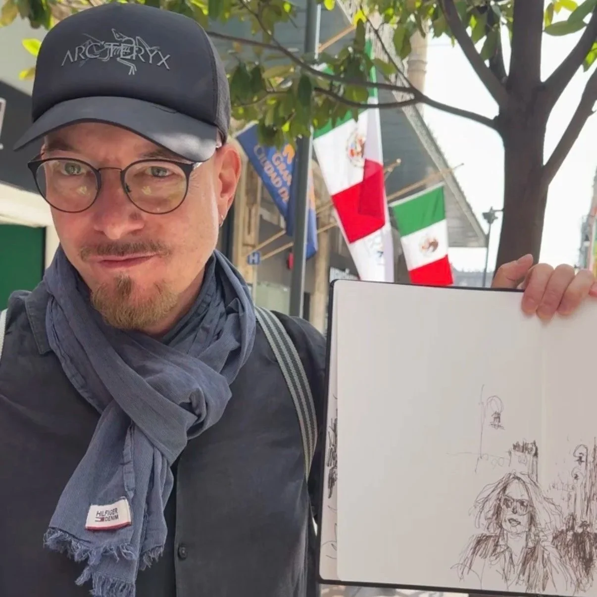 Felix Scheinberger sketching in the Centro Historico Mexico City, hosted by Meagan Burns