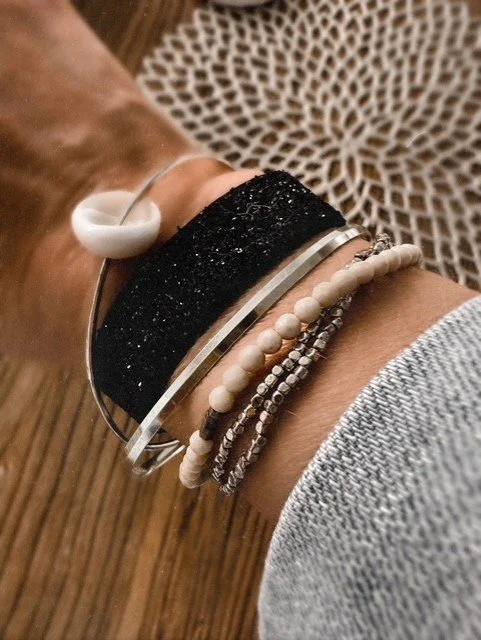 Black Sparkle Tie Bracelet with a delicate adjustable design and subtle shimmer for effortless everyday style.
