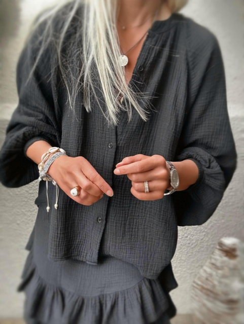 Front view of the Capri Gauze Shirt, relaxed slouchy fit in black cotton gauze.