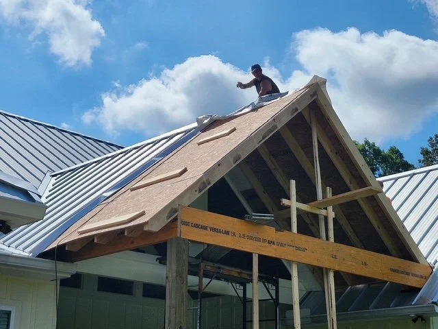 Metal Roof Assesmbly on Gable Roof Brandon, MS