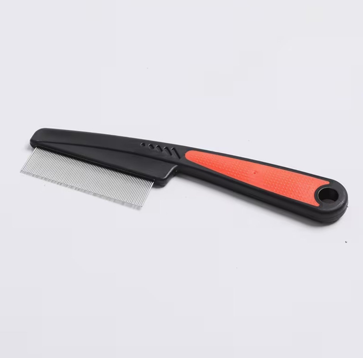 Feather comb for mallendars and sallendars