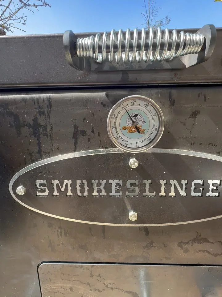 First week slinging smoke 💨 💨 💨  #lowandslow #texasbbq #sanfranciscobbq #woodfire #directheatbbq