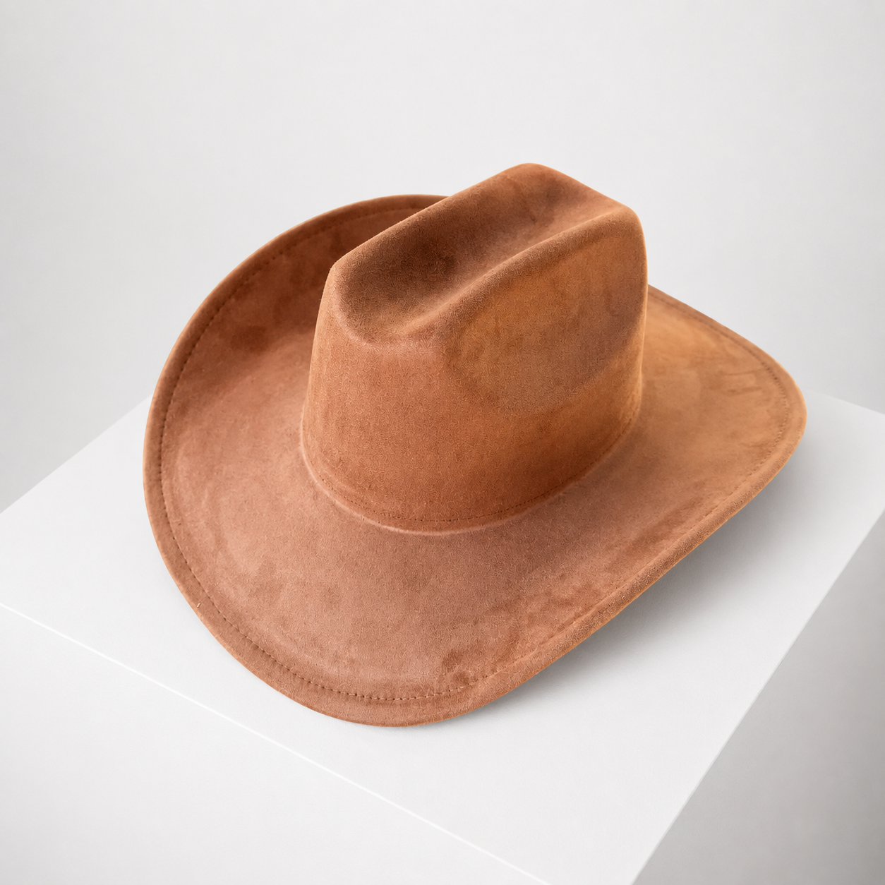 Beige hat.png