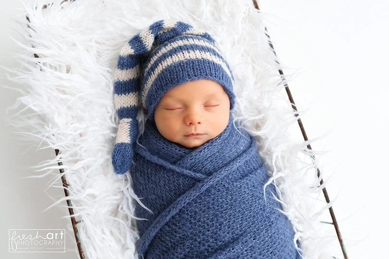 newbornphotographer-stlouismissouri.jpg