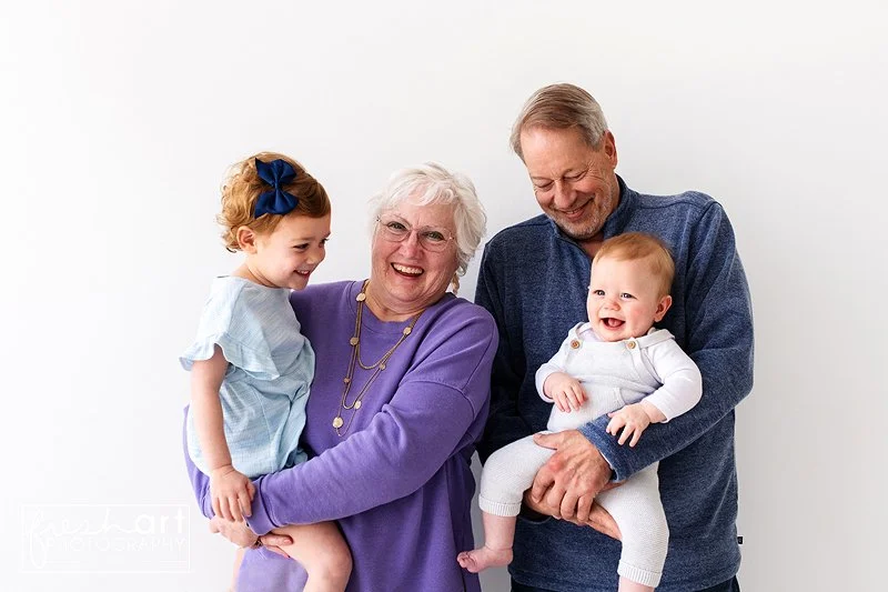 grandparentphotography-milwaukee.jpg