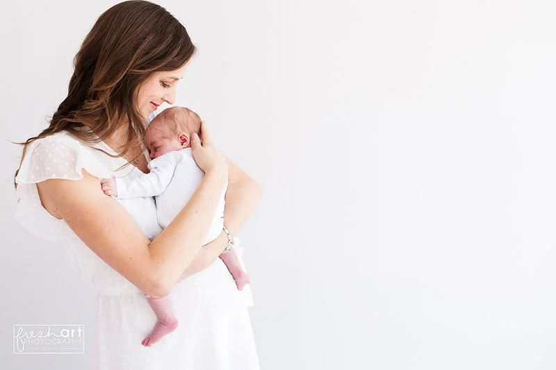 stlouisnewbornphotographer.jpg