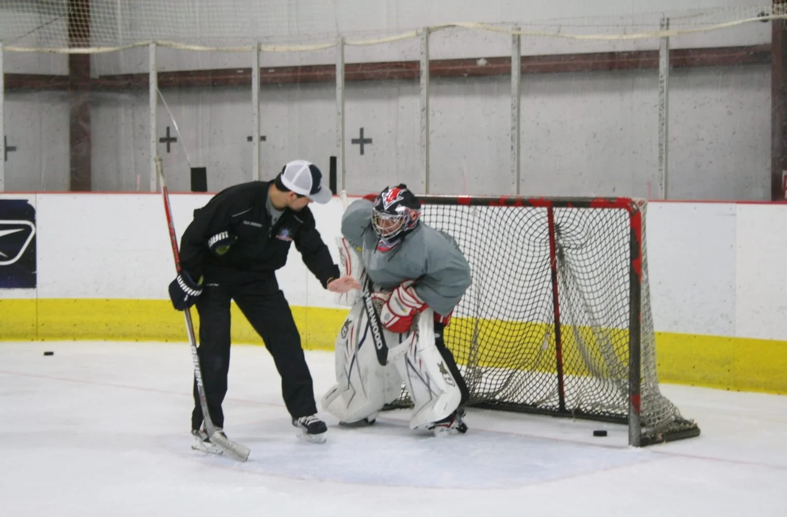 Goalie-Positioning-min-1536x1009.jpg