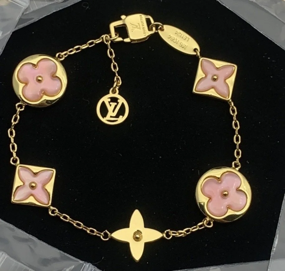 Sakura Bracelet