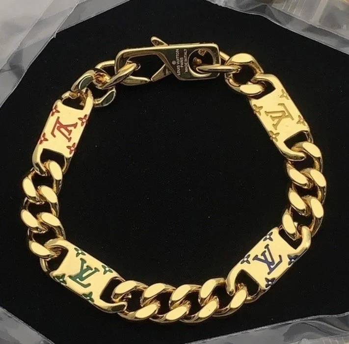 Imelda's Chunky Statement Bracelet