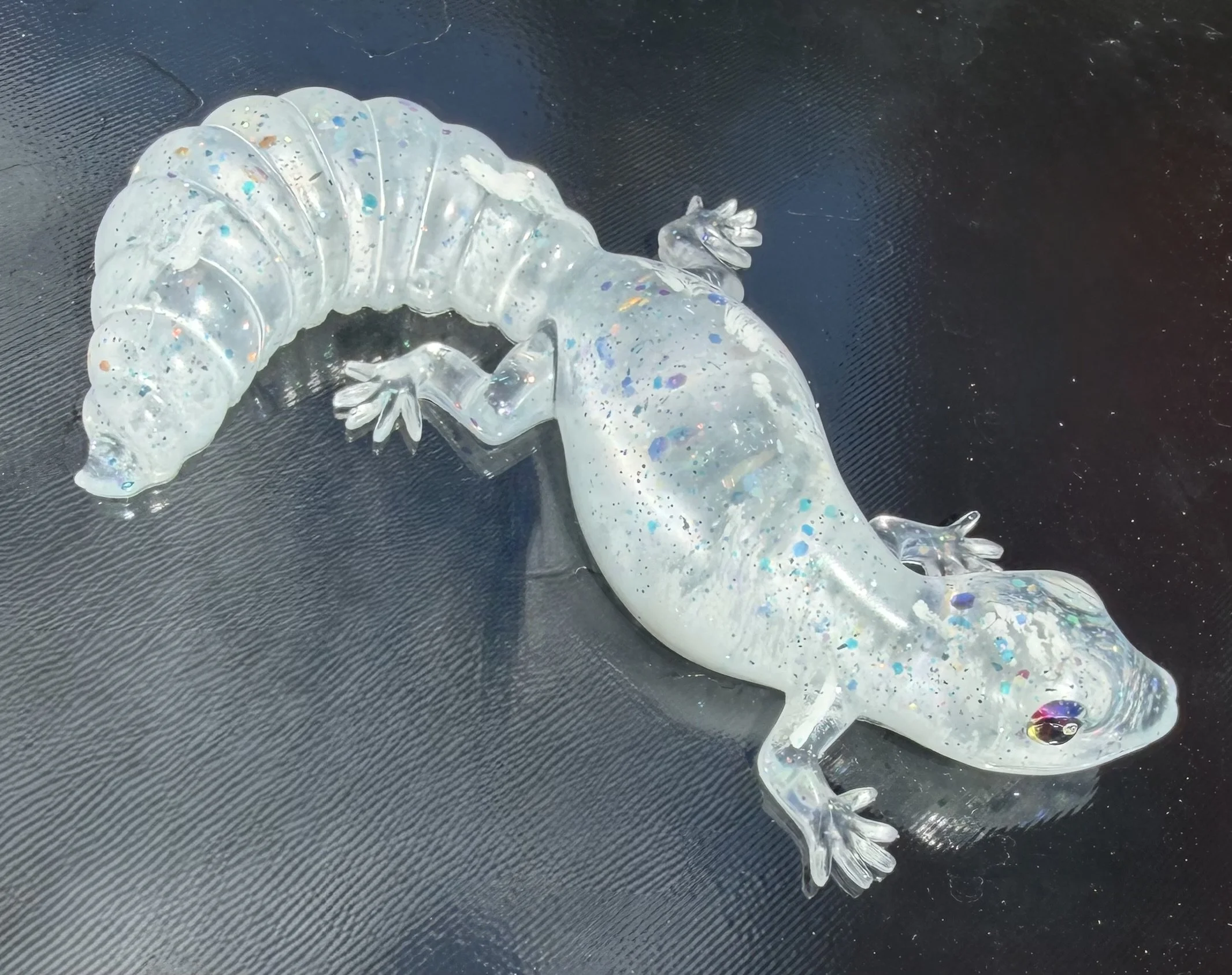 Glitter Resin Gecko Clear