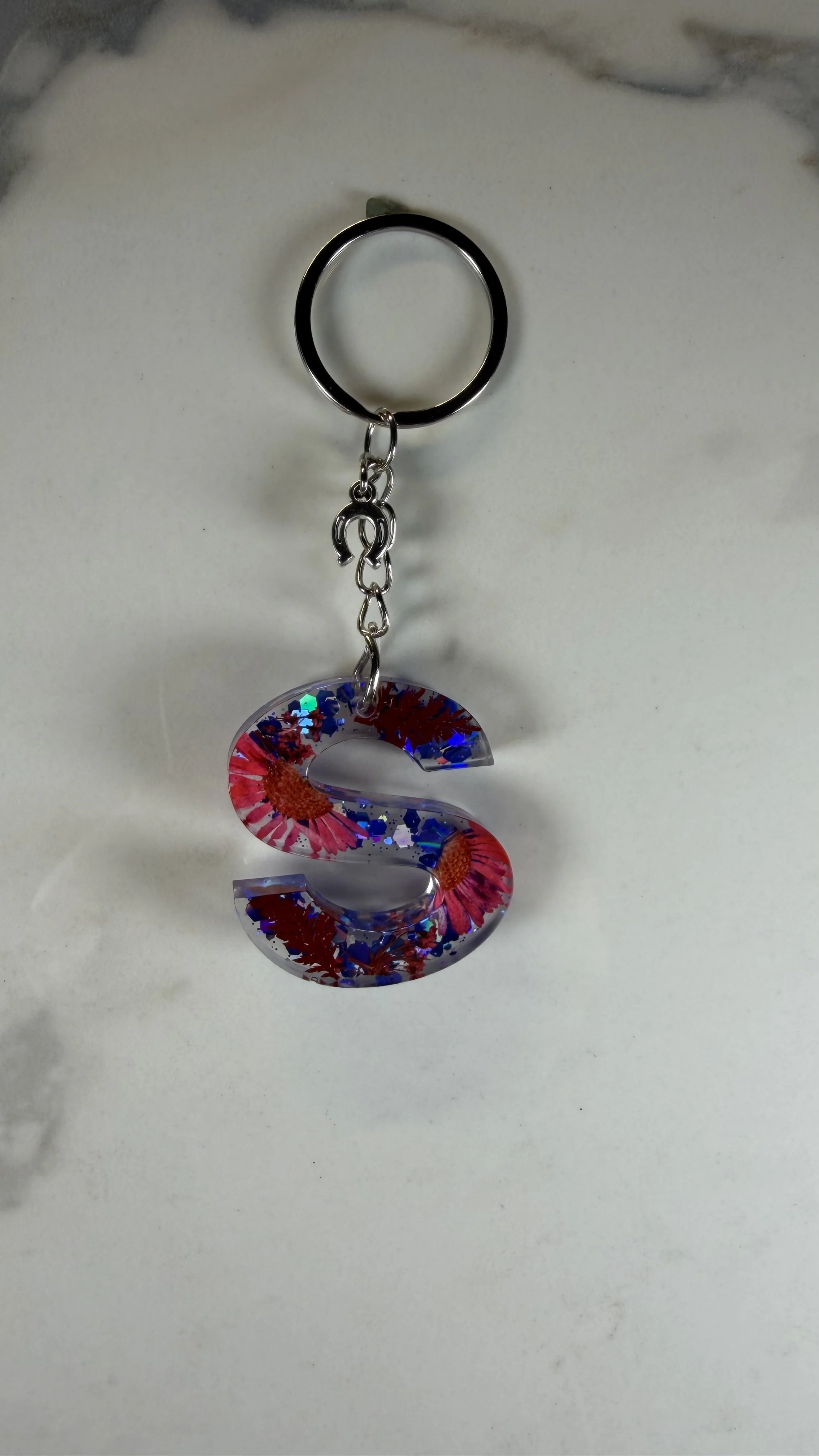Floral Glitter Resin 'S' Key Chain with Lucky Horseshoe Charm