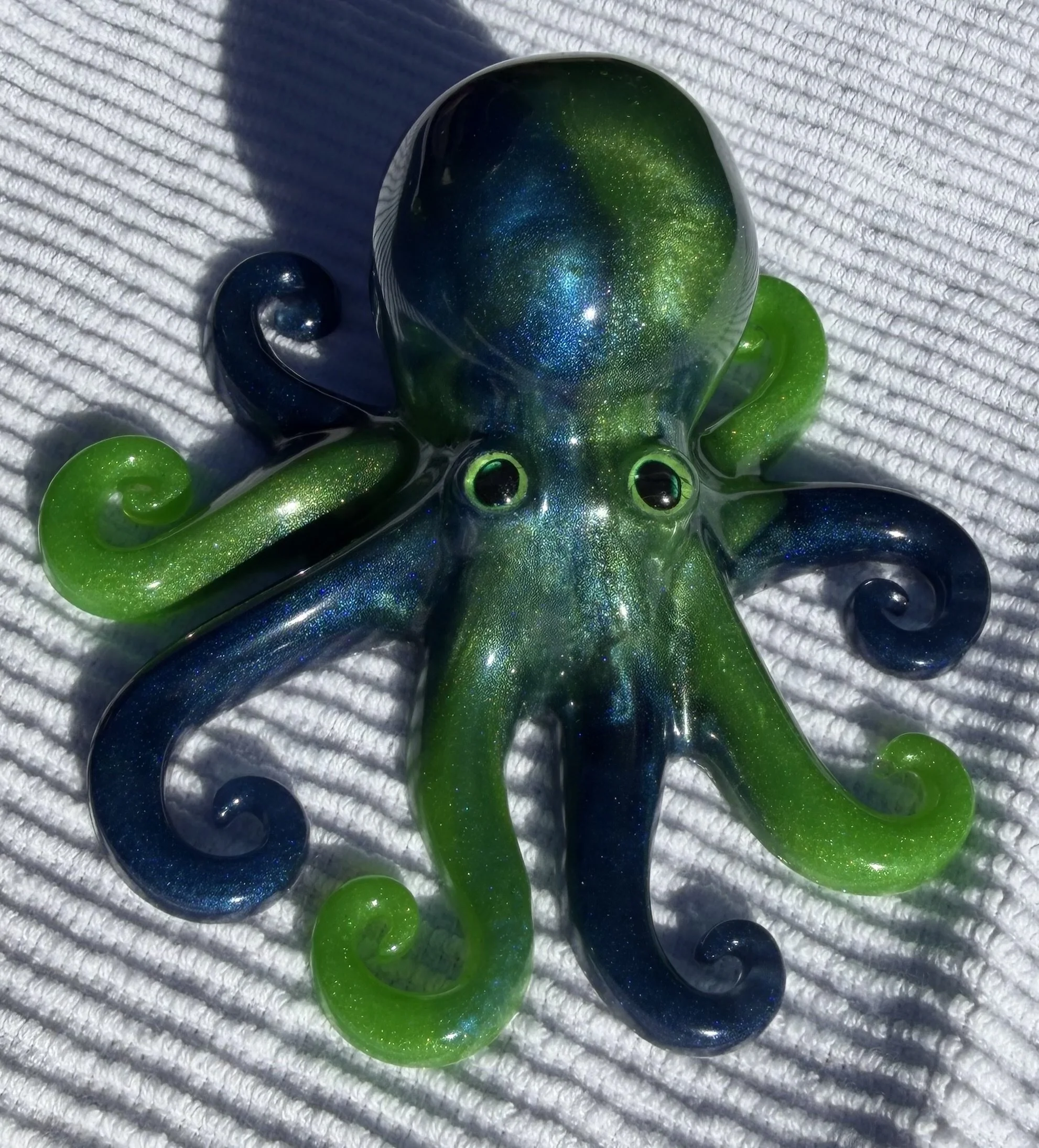 Resin Octopus - Dark Blue & Green With Green Eyes