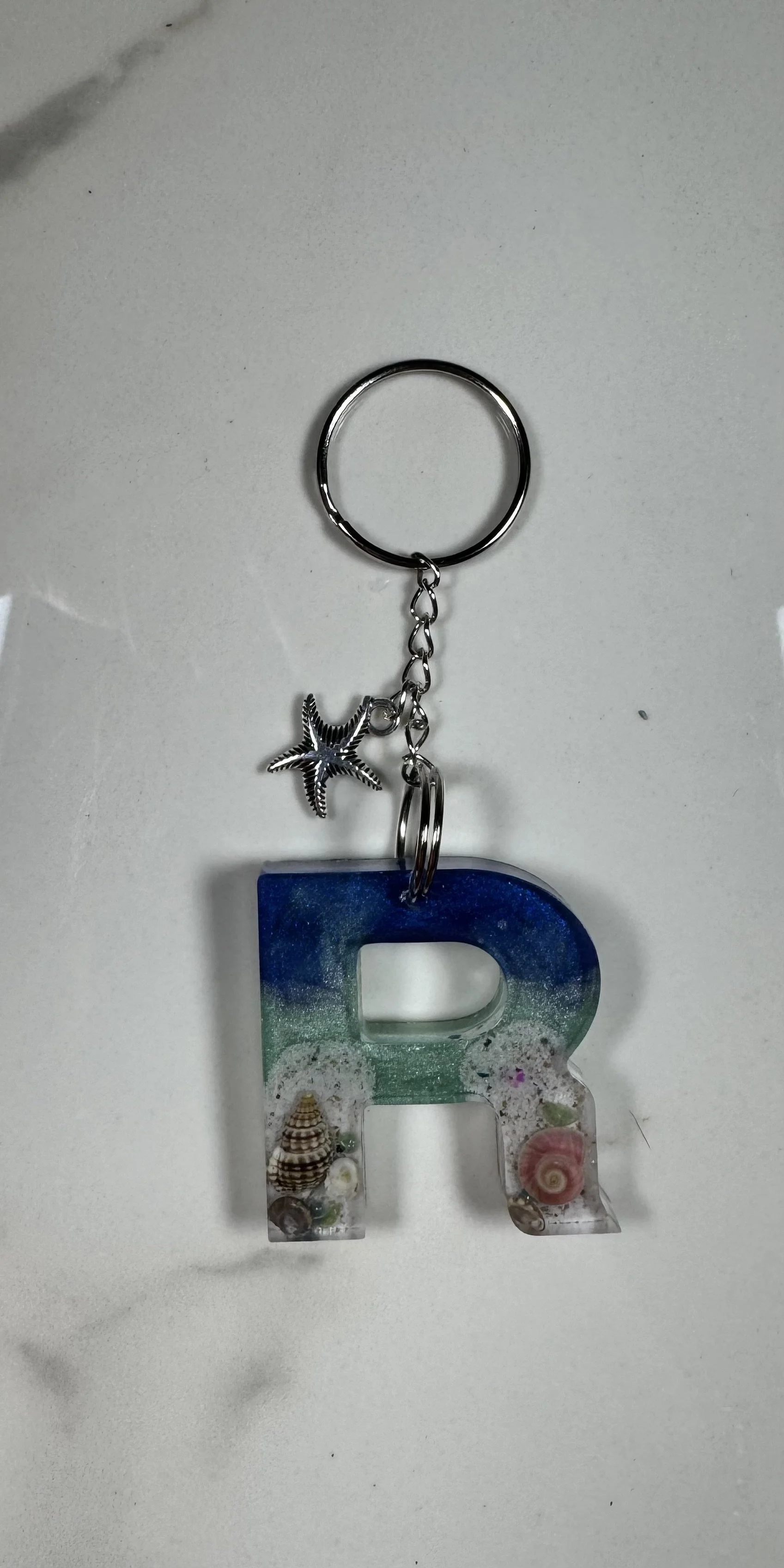 Ocean-Themed Resin Letter 'R' Keychain with Starfish Charm #212