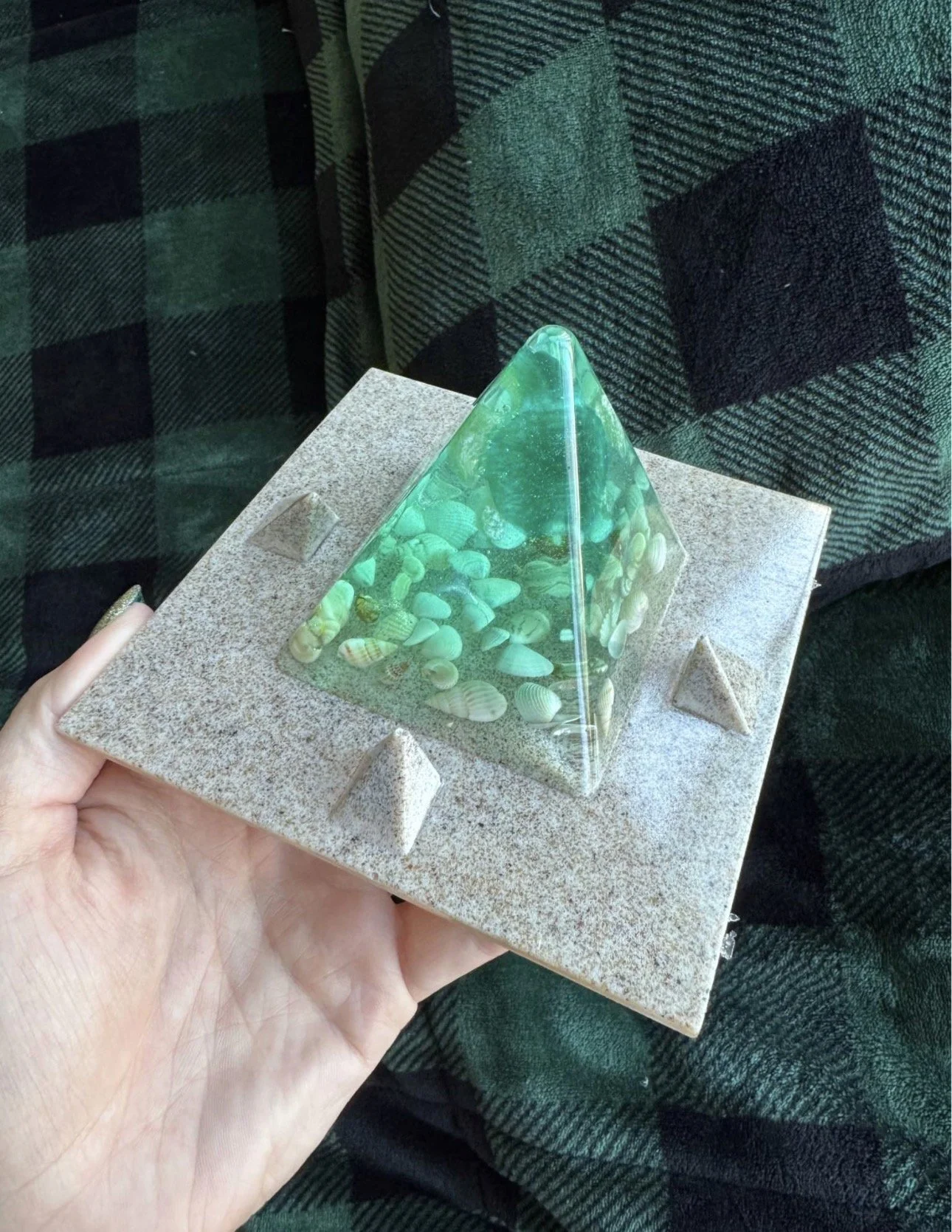 Resin Pyramid Phone Holder