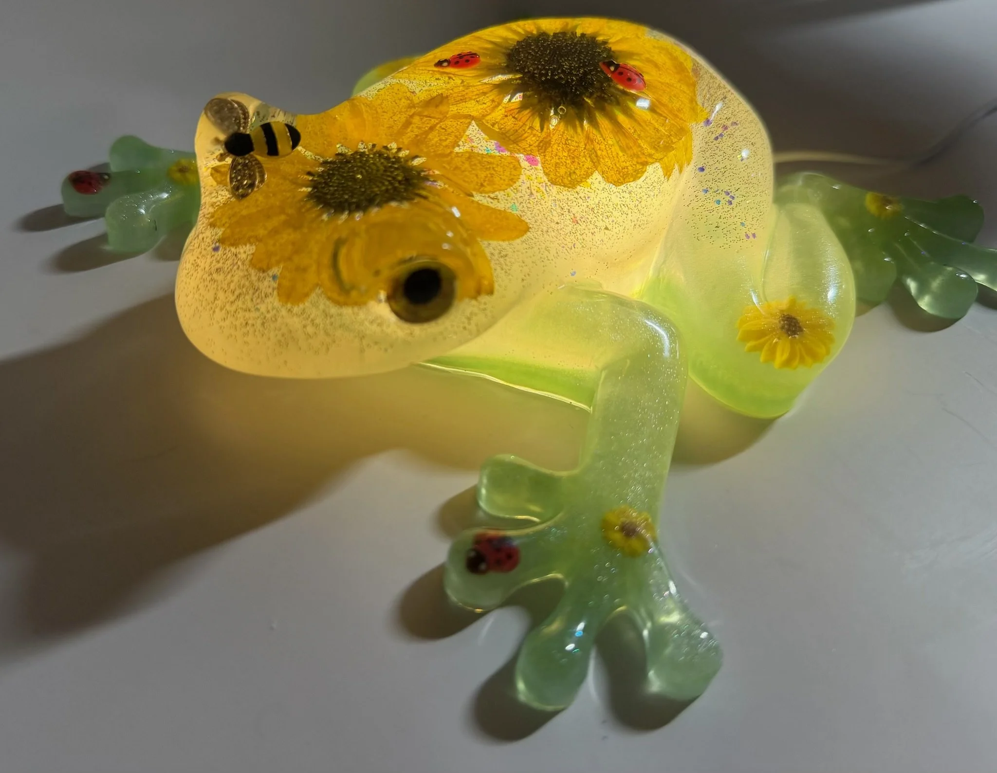 Sunflower Resin Frog Lamp