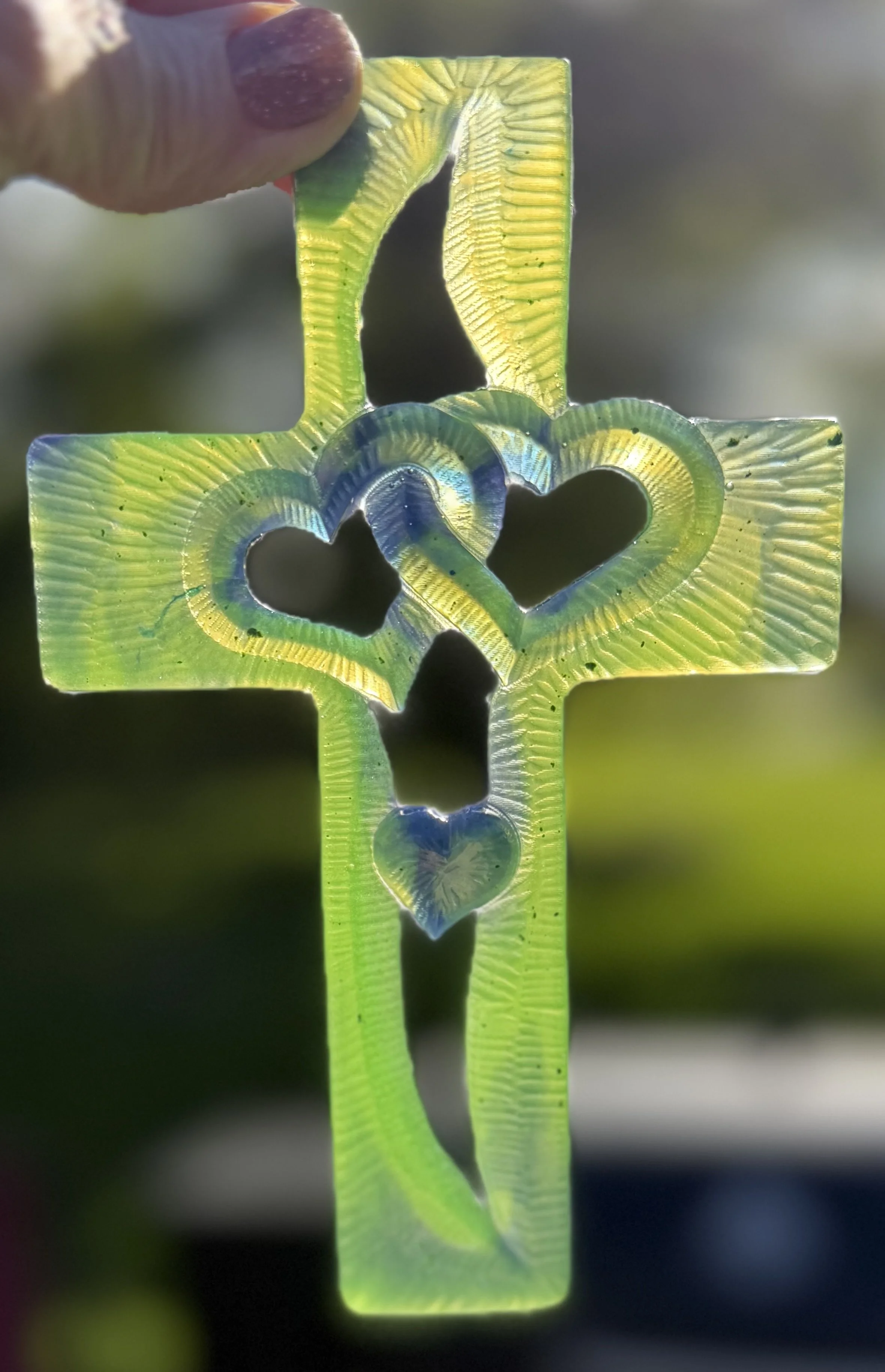 Resin Heart Wall Cross Dark Blue & Green