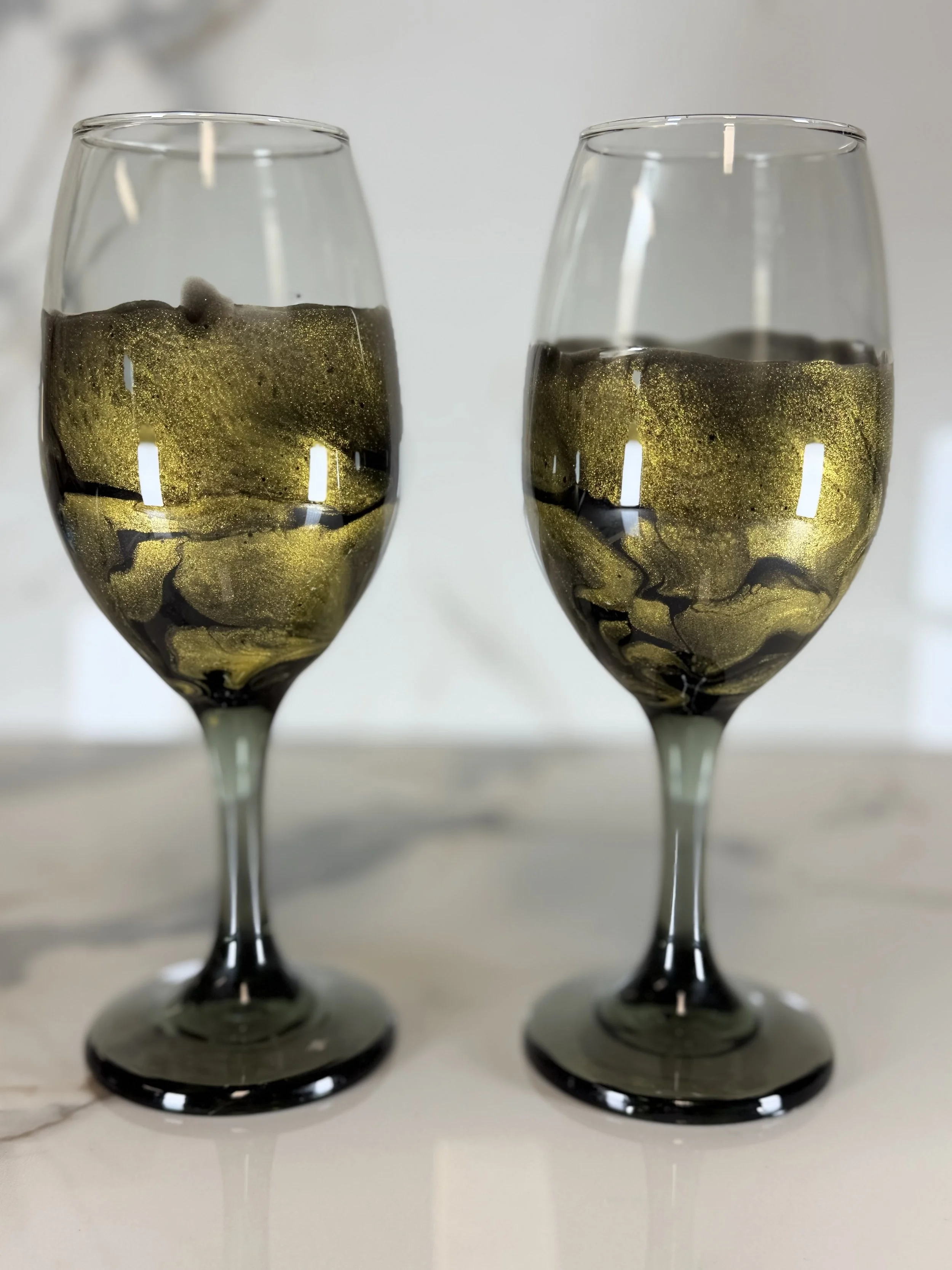 Handcrafted Black & Gold Resin Wine Glass Set #34