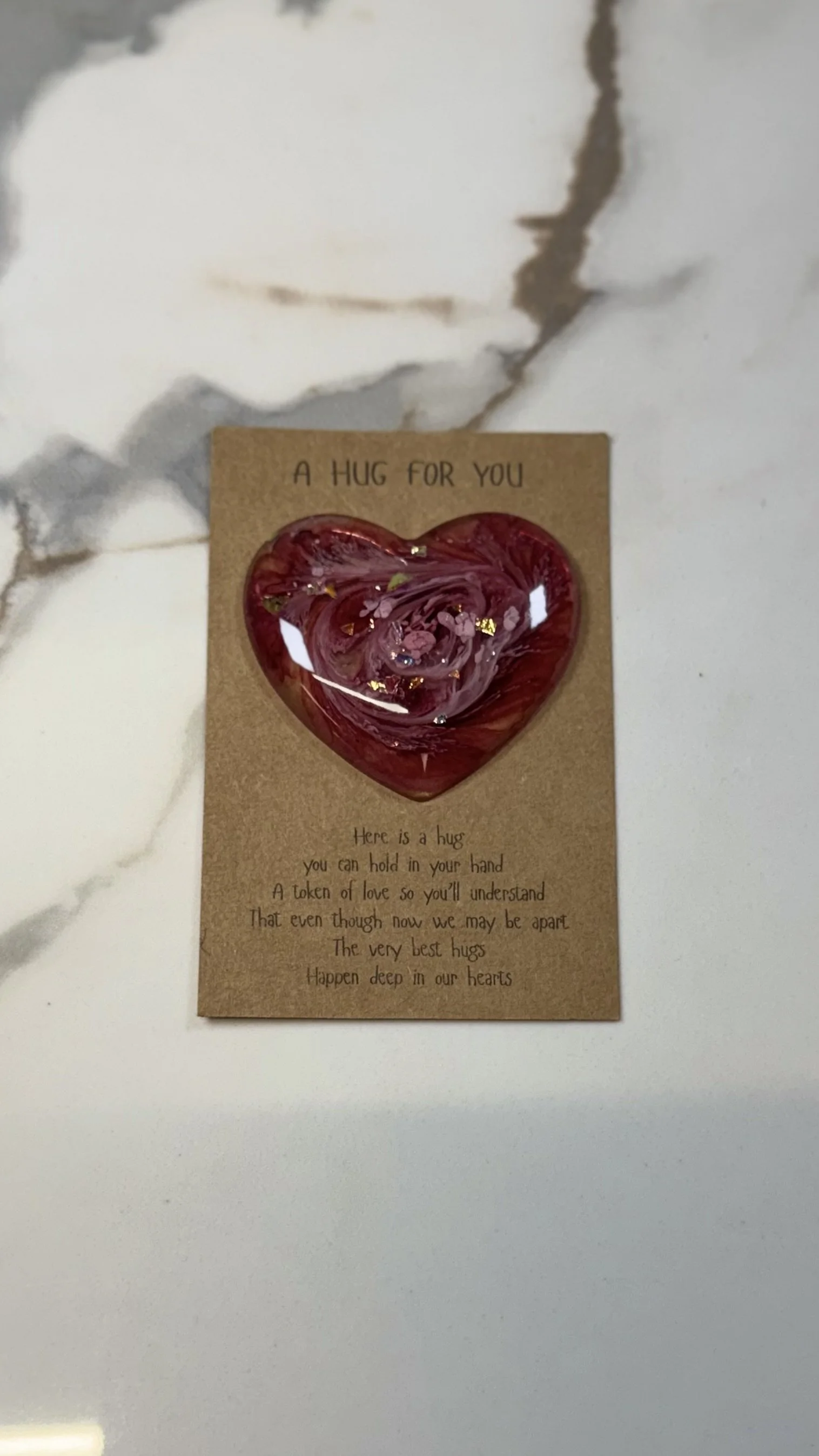Red & White Resin Pocket Hug with Quote Card #320