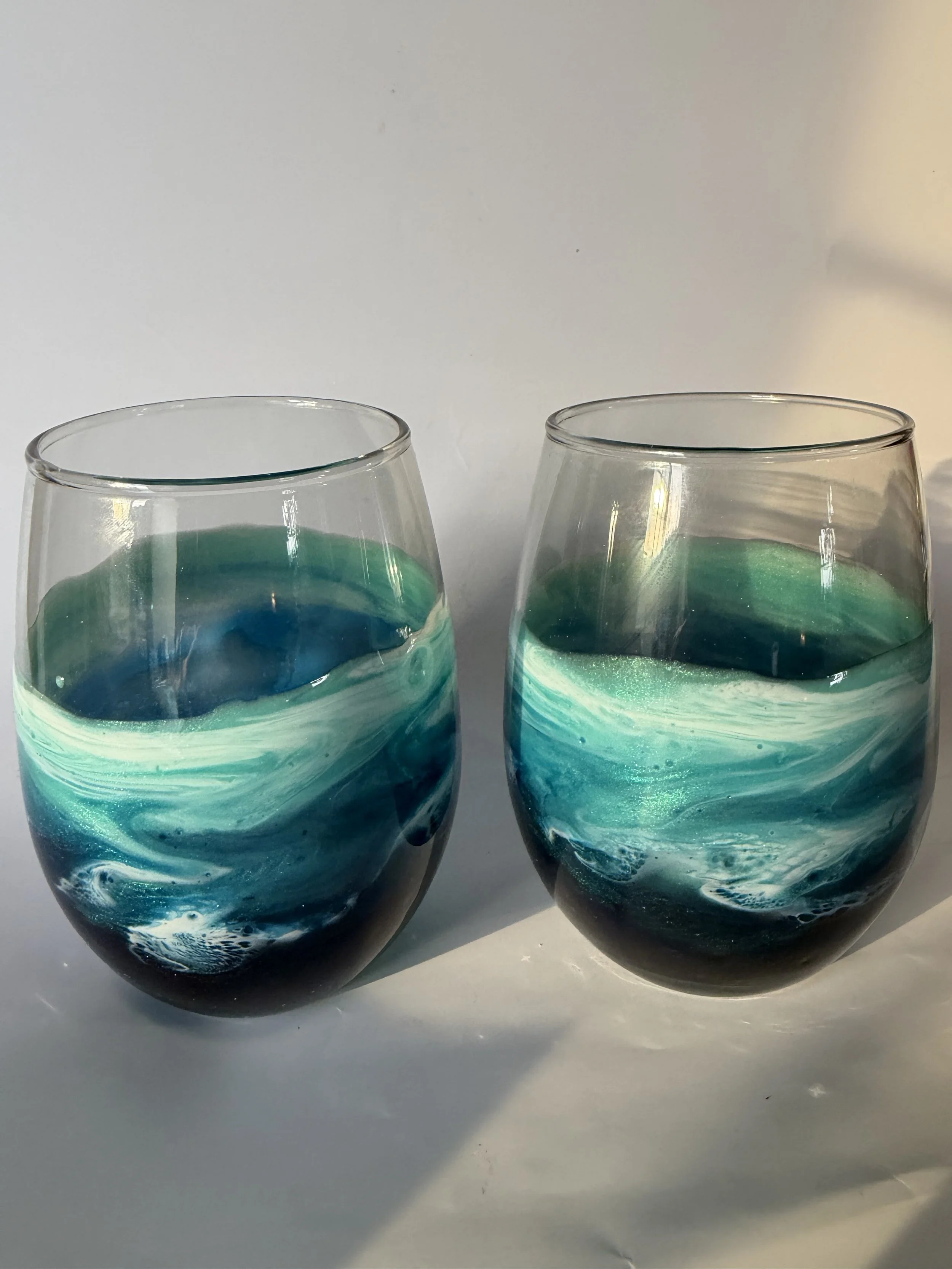 Ocean Wave Resin Wine Glass Set #140